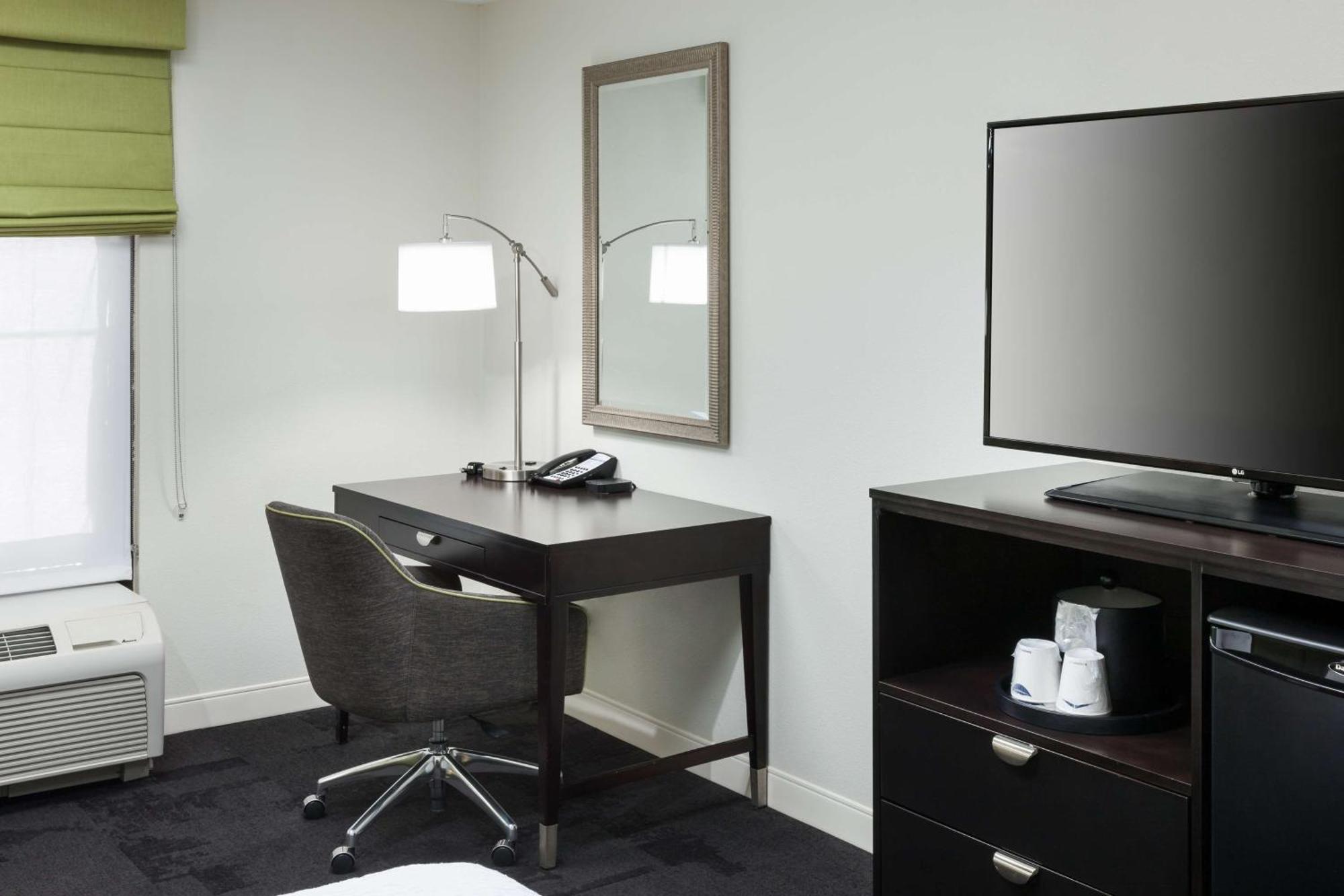 Hampton Inn & Suites Gainesville Downtown Eksteriør billede