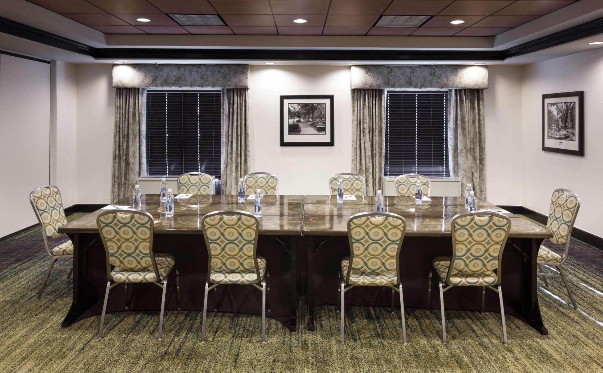 Hampton Inn & Suites Gainesville Downtown Eksteriør billede