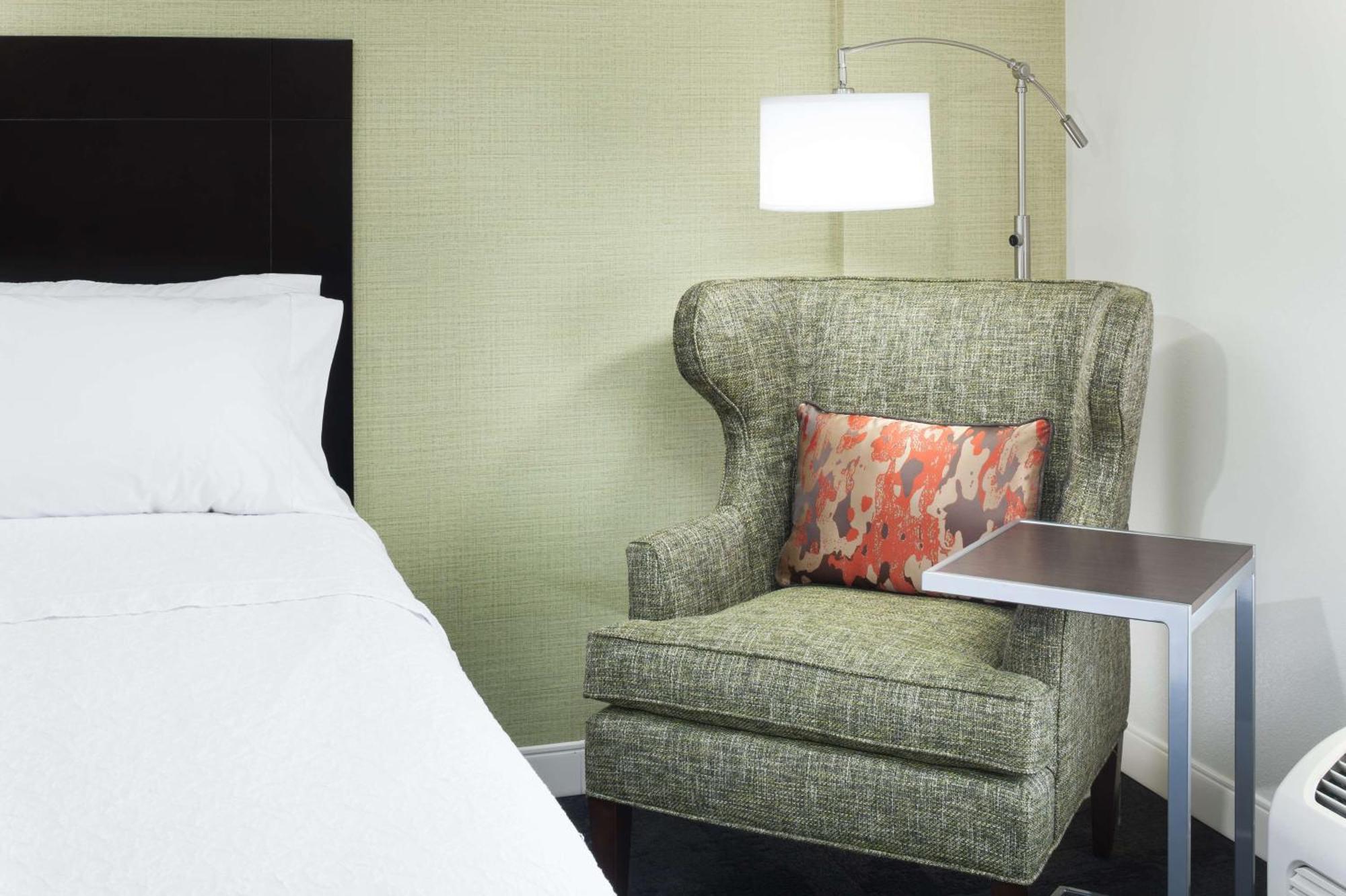 Hampton Inn & Suites Gainesville Downtown Eksteriør billede