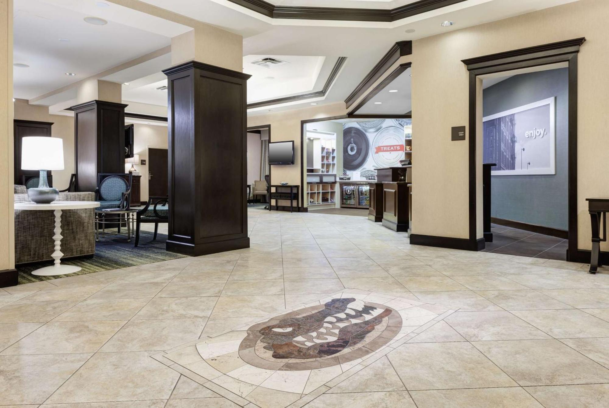 Hampton Inn & Suites Gainesville Downtown Eksteriør billede
