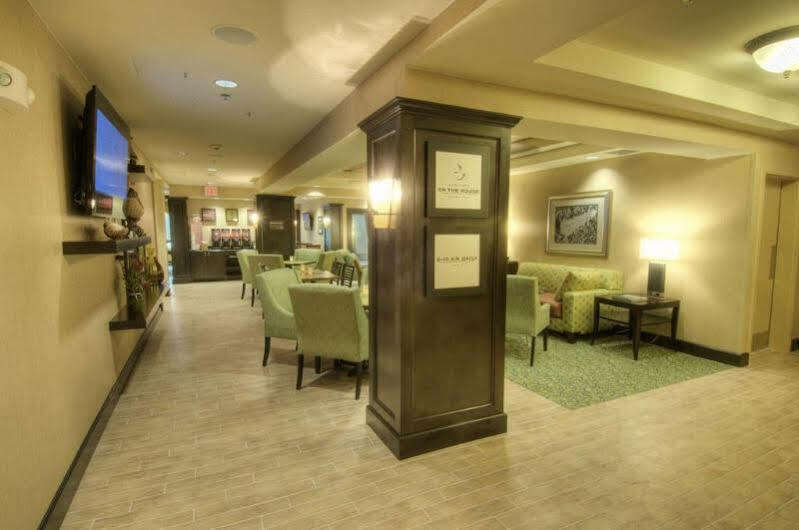 Hampton Inn & Suites Gainesville Downtown Eksteriør billede